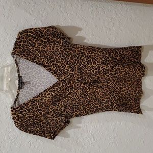 Cable and Gauge sz S animal print top